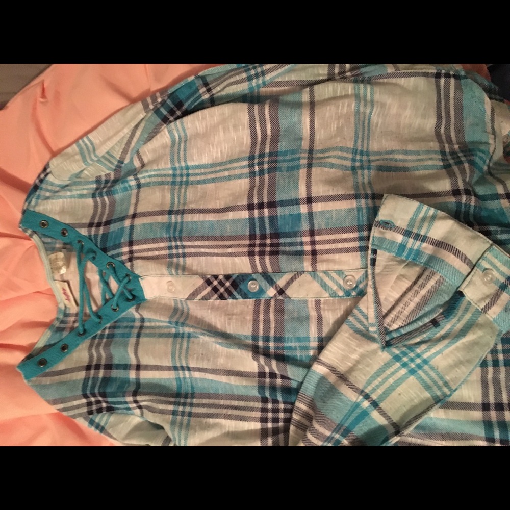 Day trip lace up shirt